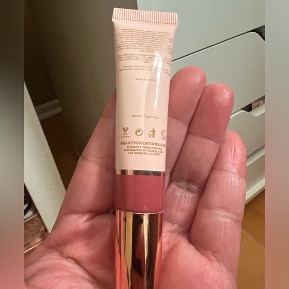 New, BEAUTY CREATIONS COSMETICS CUSHION-TP APPLICATOR NOODY MAT, brand new . - Picture 5 of 14